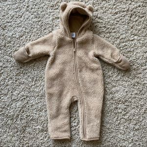 Baby Gap Sherpa Snowsuit 3-6 month